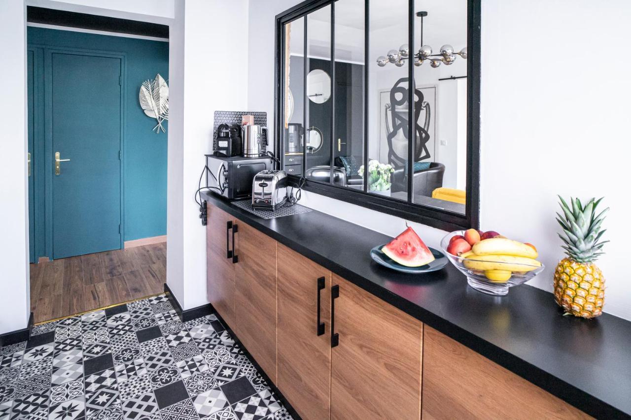 Au Palais Des Pyrenees! Hyper Centre -Clim-Balcon-Parking Gratuit Apartment По Екстериор снимка
